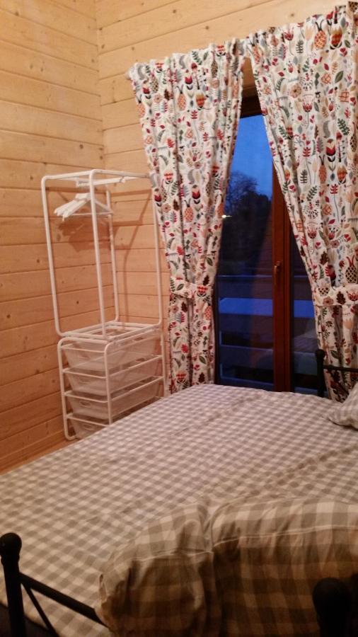 Au Chalet Bed & Breakfast Maubray Dış mekan fotoğraf