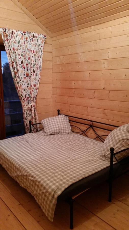 Au Chalet Bed & Breakfast Maubray Dış mekan fotoğraf
